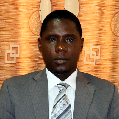 Hon. Barcon Vah